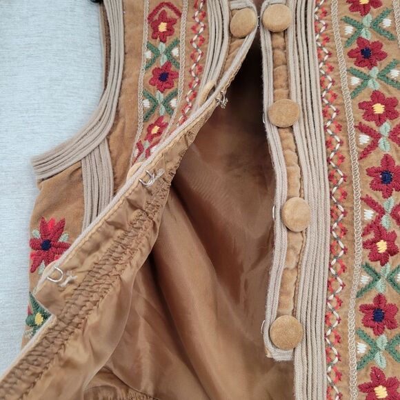 Mary Kate and Ashley Tan Boho Western Vest Y2K Girls Large Velvet Embroidered - Picture 3 of 7